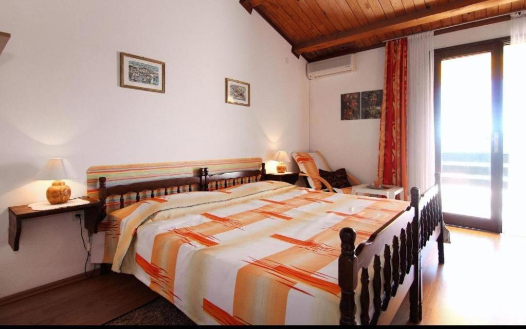 Amphora Deluxe * Vrboska